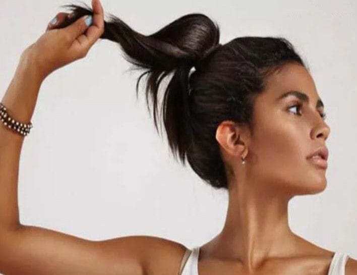 Frisur für kurzes Haar: Dieser Pferdeschwanzstil ist perfekt für kurzes Haar