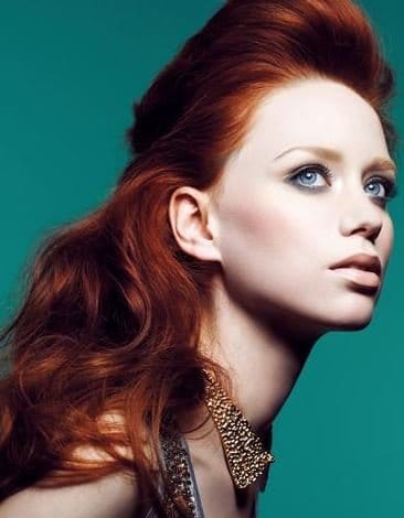 Rote haare mit blauen augen, rote haare blaue augen, passen rote haare zu blauen augen, rote haarfarbe blaue augen.